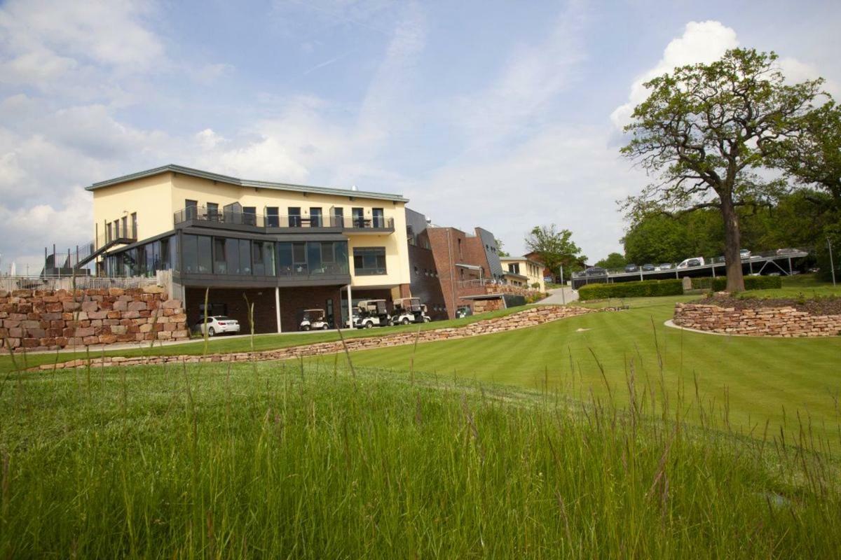Sport und Golf Resort Gut Wissmannshof Staufenberg  Exterior foto