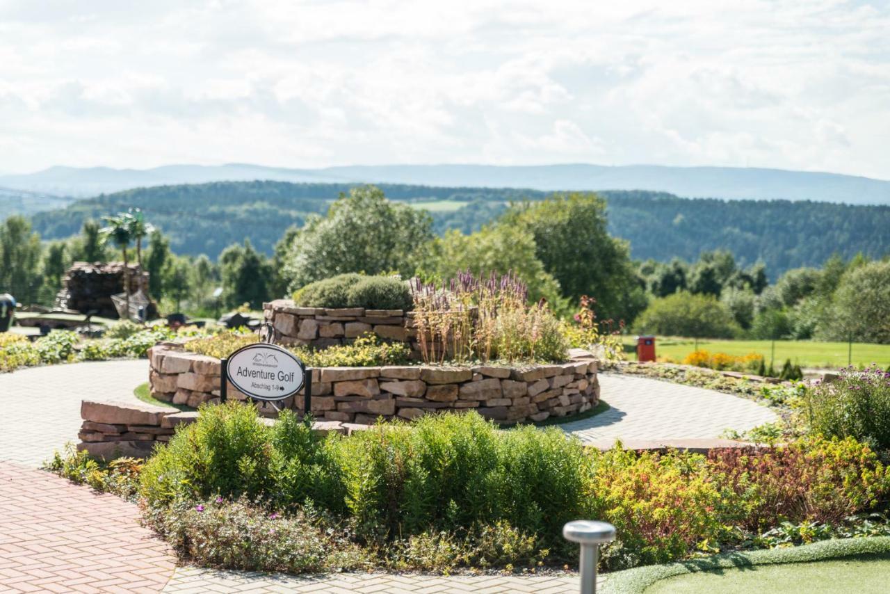 Sport und Golf Resort Gut Wissmannshof Staufenberg  Exterior foto