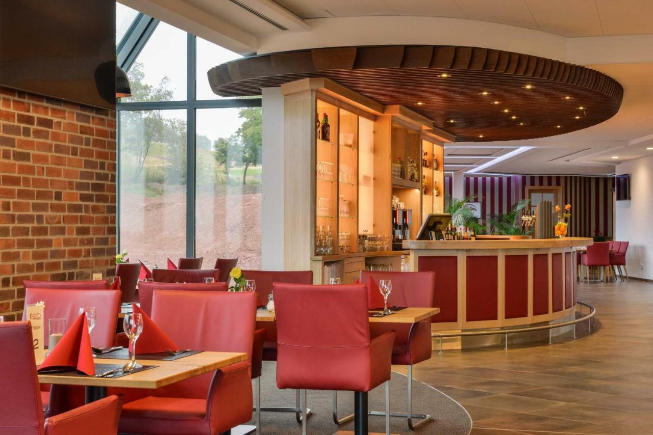 Sport und Golf Resort Gut Wissmannshof Staufenberg  Exterior foto