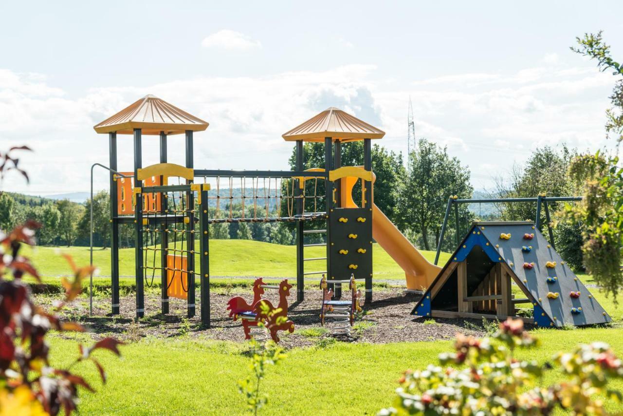 Sport und Golf Resort Gut Wissmannshof Staufenberg  Exterior foto