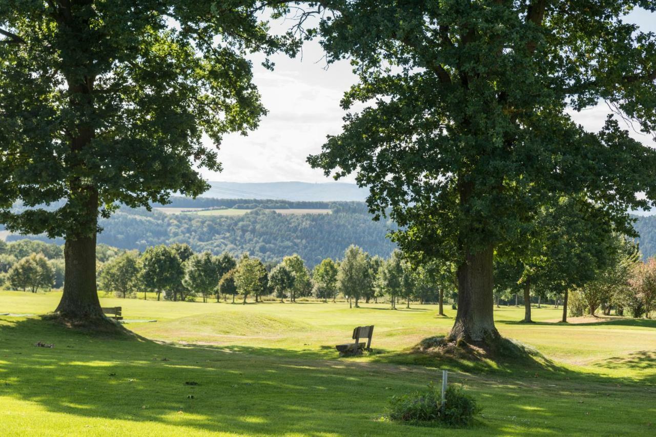 Sport und Golf Resort Gut Wissmannshof Staufenberg  Exterior foto
